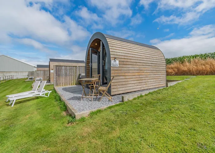 Traeth Pod - Uk46077